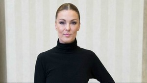 Do seriálu Vlci vstupuje nová postava: Kto je záhadná pani Schneider?