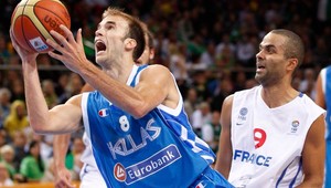 Aj Francúzi bezpečne do semifinále ME