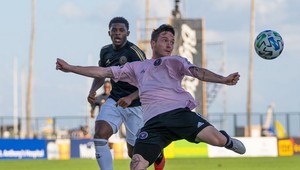 Historicky prvý zápas Interu Miami. Beckham bol na módnej šou