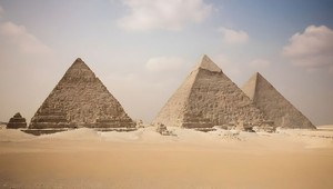 Nečakaný objav v Egypte: Nájdený medzi kameňmi pyramíd