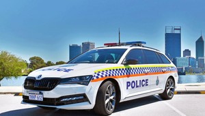 Uhádnete, v ktorej krajine budú používať Škodu Superb ako policajné auto?