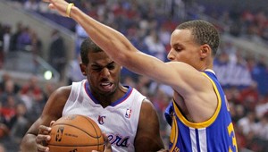 NBA: Paul ohúril 42 bodmi a 15 asistenciami