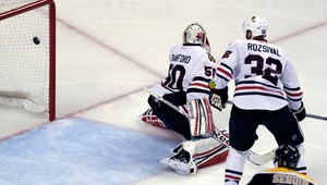 Zranený Hossa nenastúpil, Boston otočil finále Stanley Cupu