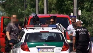 Hurbanovo 6 dní po. Trojhrob na cintoríne a špeciálny režim