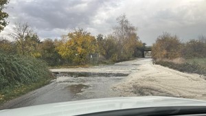 Ekologická havária na západe Slovenska. Z bioplynovej stanice unikla neznáma látka
