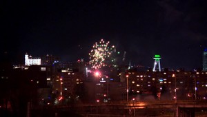 Bratislava bola opäť bez ohňostroja. V Prahe na námestí bolo viac ako desaťtisíc ľudí