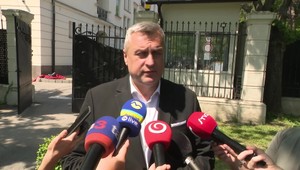 Tlačová beseda predsedu SNS Danka po koaličnej rade