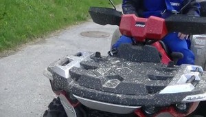 Jazda pod vplyvom sa nevypláca. Ani na štvorkolke