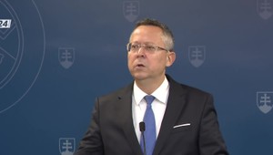Tlačová beseda ministra financií Kamenického k ratingu Slovenska