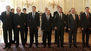 PREHĽAD: Vládlo nám už 9 kabinetov, nie všetky dokonca...