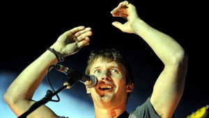 Internetom sa šíria správy, že zomrel spevák James Blunt (38)!