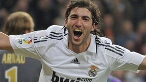 Real Madrid prišiel o kanoniera, Higuaina zradilo lýtko