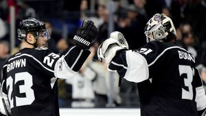 Viac čistých kont v aktuálnej sezóne ako Budaj nemá nikto