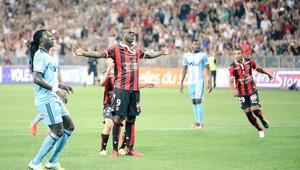 Umlčal kritikov. Balotelli sa uviedol v drese Nice dvoma gólmi