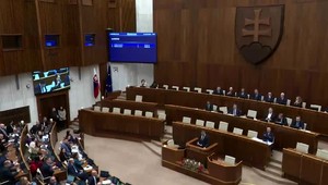 Parlament je späť v akcii. Po sviatkoch sa bude rokovať o odkladaných témach