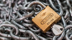 Takto jednoducho dokážete otvoriť zámku pomocou pár magnetov