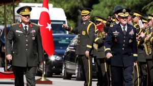 NATO podporí Turecko, pripustilo vojnu zo Sýriou