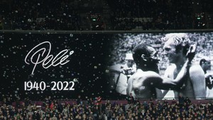 Silné momenty pri rozlúčke s Pelém. Trvala 24 hodín