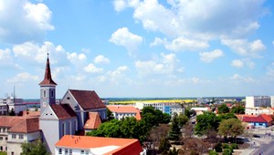 Záchranná brigáda cvičila prijatie migrantov, v Malackách postavila tábor