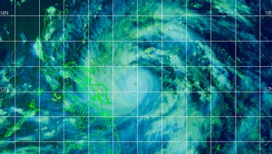 Do Fukušimy dorazil tajfún, experti sa boja úniku radiácie