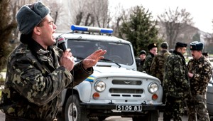 ONLINE. Ukrajina povoláva dobrovoľníkov, Krym prijal deklaráciu