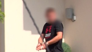 NAKA vypočula muža, ktorého zatkli v súvislosti s predajom samopalov k pripravovanej vražde prokurátorov