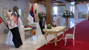 Pohreb Pavla Pašku: Okrem špičiek Smeru prišli aj bývalí prezidenti