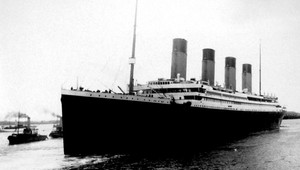 100 rokov po. Osudná plavba Titanicu sa zopakovala