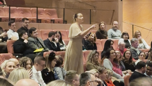 Romanu Tabak vypískali v SND, na jej výčitku reagoval aj herec Martin Šalacha