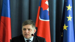 Fico má zdravotné problémy. Okrem nohy ho trápi aj chrbtica