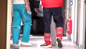 Muž bodol kamaráta 20-centimetrovým kuchynským nožom rovno do hrude. Mali skúšať odolnosť taktickej vesty