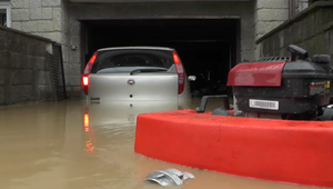Meteorológovia vydali výstrahy pred búrkami a povodňami. Platia v týchto okresoch
