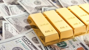 Na letisku sa váľalo 14 kilogramov zlata: Jeho majiteľovi nálezcovia nestačili poďakovať