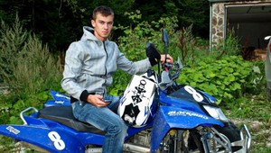 Otec hokejistu, čo kopol policajta a dostal 8 rokov: Popravili ho!