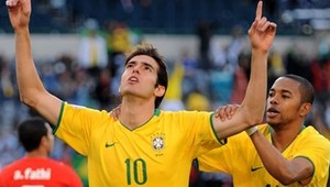 Kanárikov zachránila od faraónovej pomsty penalta v nadstavení