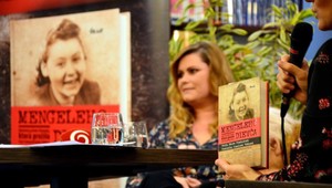 Mengeleho dievča ako audiokniha? Zbierka sa končí o tri dni