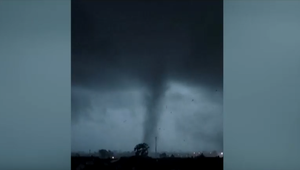 Severné Taliansko zasiahli ničivé búrky: Do muža udrel blesk, objavilo sa aj tornádo