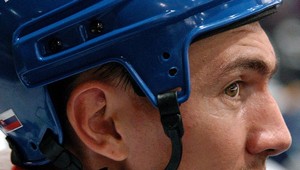 Tučniakom je Šatan miesto Hossu