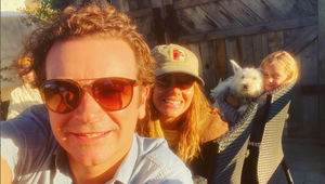 Obľúbený seriálový herec prehral súd! Až 30 rokov za znásilnenie, jeho manželka sa zrútila!