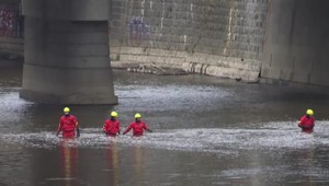 V rieke našli ľudskú hlavu. Otrasný nález vyšetrujú kriminalisti