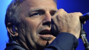 Kevin Costner to na pódiu rozbalil
