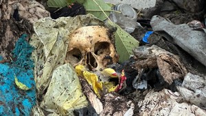 Nečakaný nález: Pri železničnej trati našli ľudskú lebku