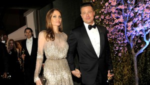 Angelina Jolie požiadala o rozvod s Bradom Pittom