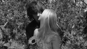 To je ale šok! Mladá herečka sa tajne vydala už pred DVOMI rokmi!