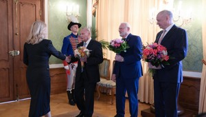 Po prezidentskom obede: Poslanec by nemal čakať, čo mu predseda ukáže, povedal Rudolf Schuster