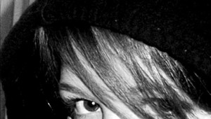 Polícia vyšetruje znásilnenie na večierku Manchestru