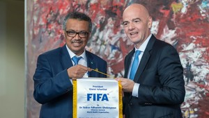 Netradičné spojenie. FIFA bude pomáhať so zdravým stravovaním