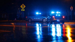 Strelec na východe USA zabil 12 ľudí. Pri prestrelke prišiel o život aj on