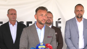 Tlačová beseda ministra Eštoka: Pomoc po veternej smršti