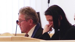 Zabil krupierku Katku, vinu hádže na exmilenku